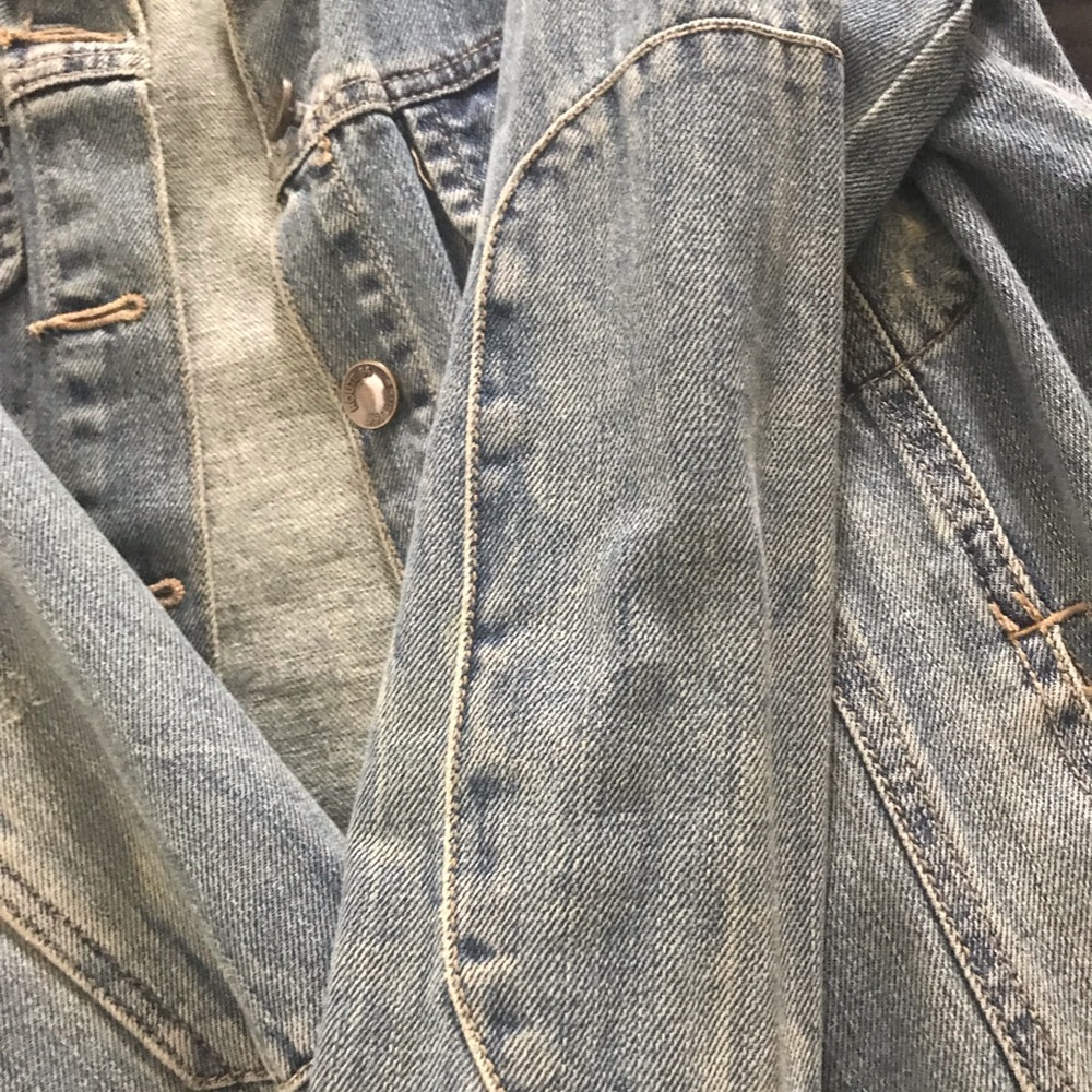 Jean Jacket - Picture 4 of 5